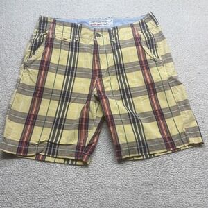 American Eagle Shorts Mens 38 Yellow Plaid Classic Length Cotton Flat Front